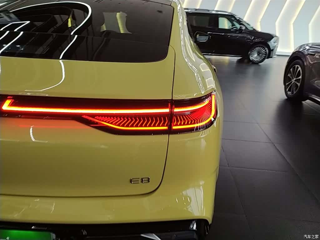 Geely E8, 2024 8