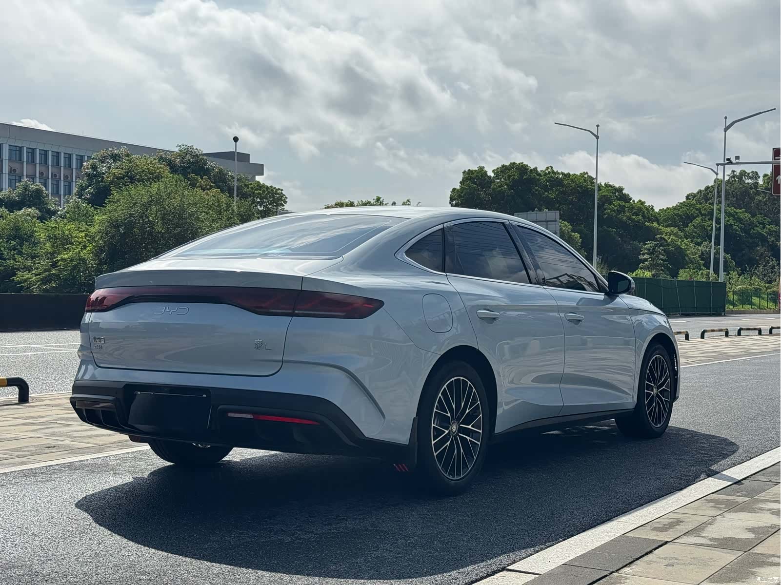 BYD Qin, 2024 все фото