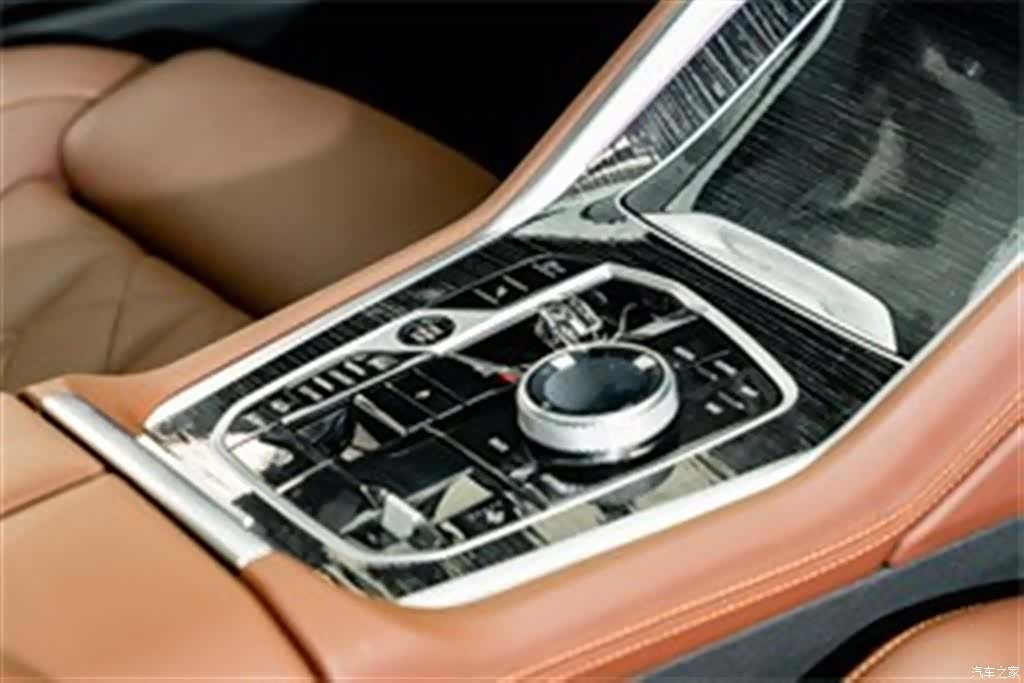 BMW X6, 2025 19