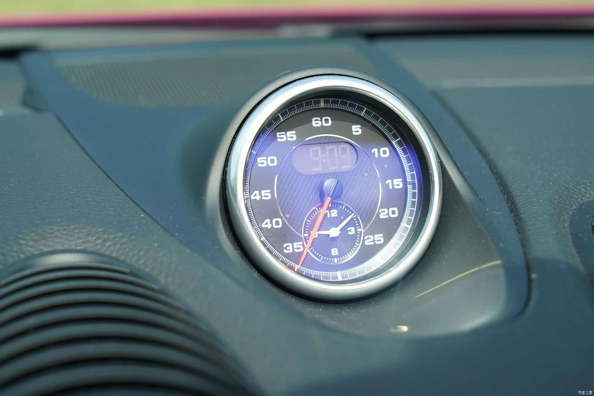 Porsche Boxster, 2024 10