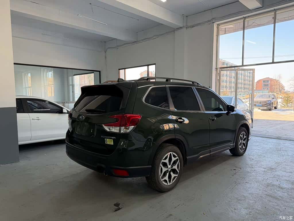 Subaru Forester, 2022 4
