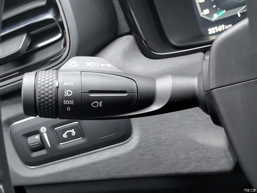 Lynk & Co 02, 2021 21