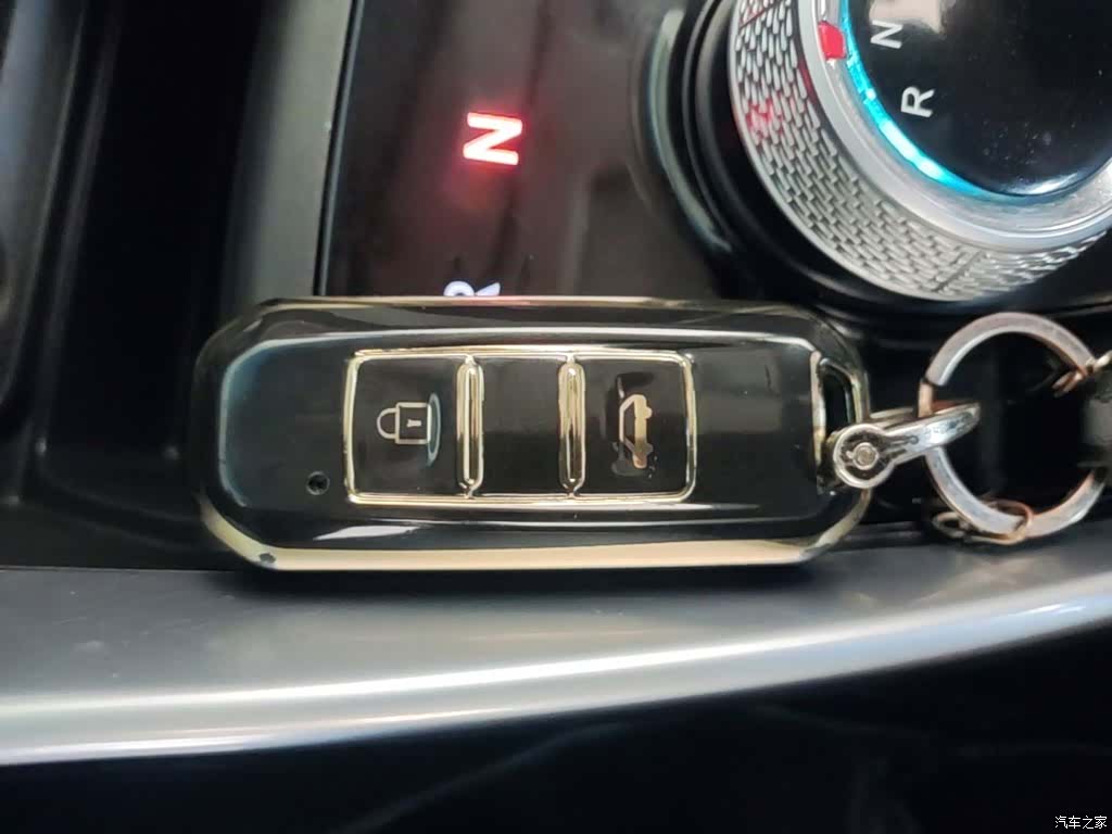 Wuling 510, 2017 9