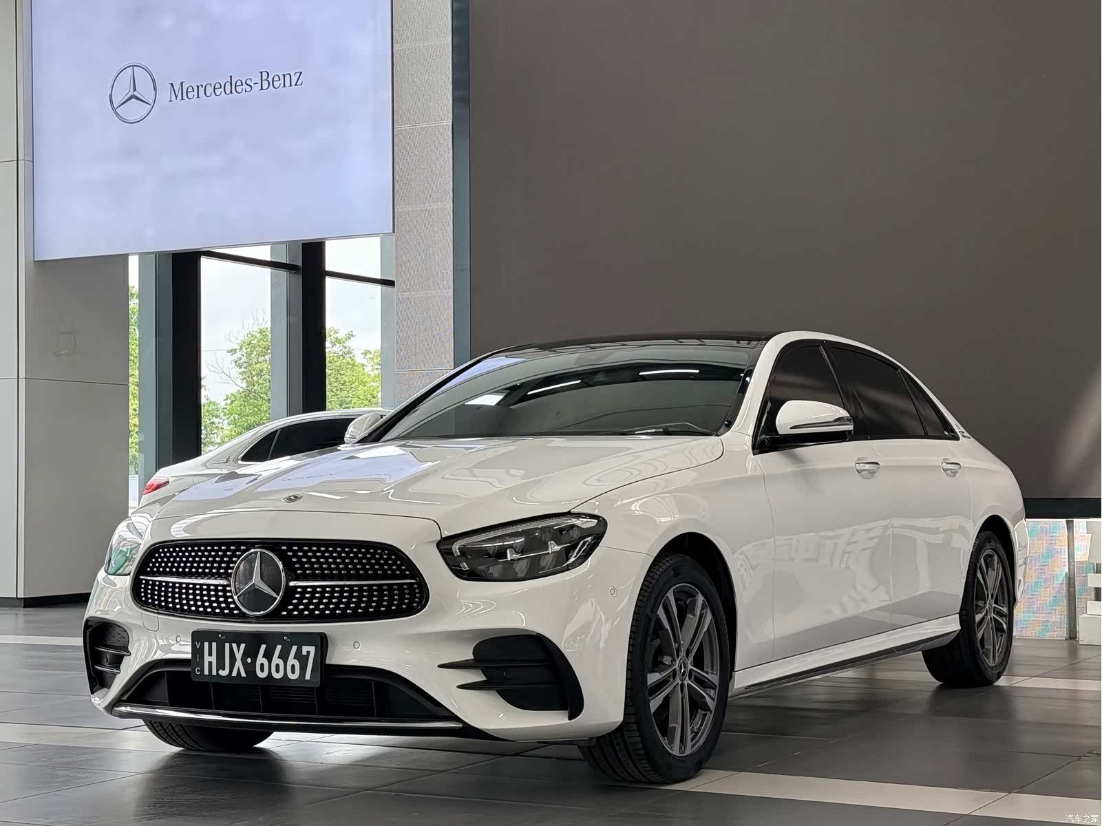Mercedes-Benz E-Class, 2021 1