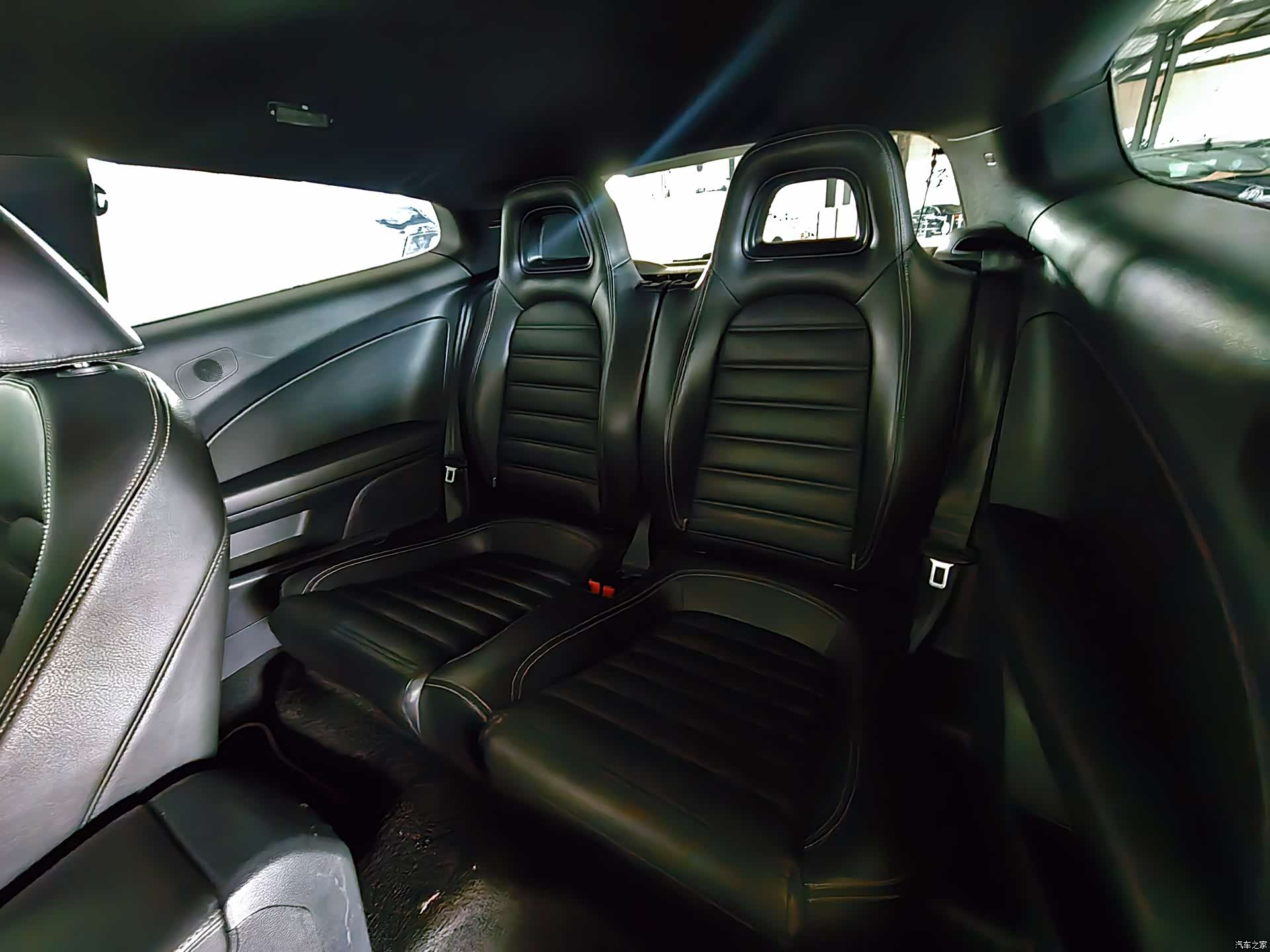Volkswagen R, 2014 14