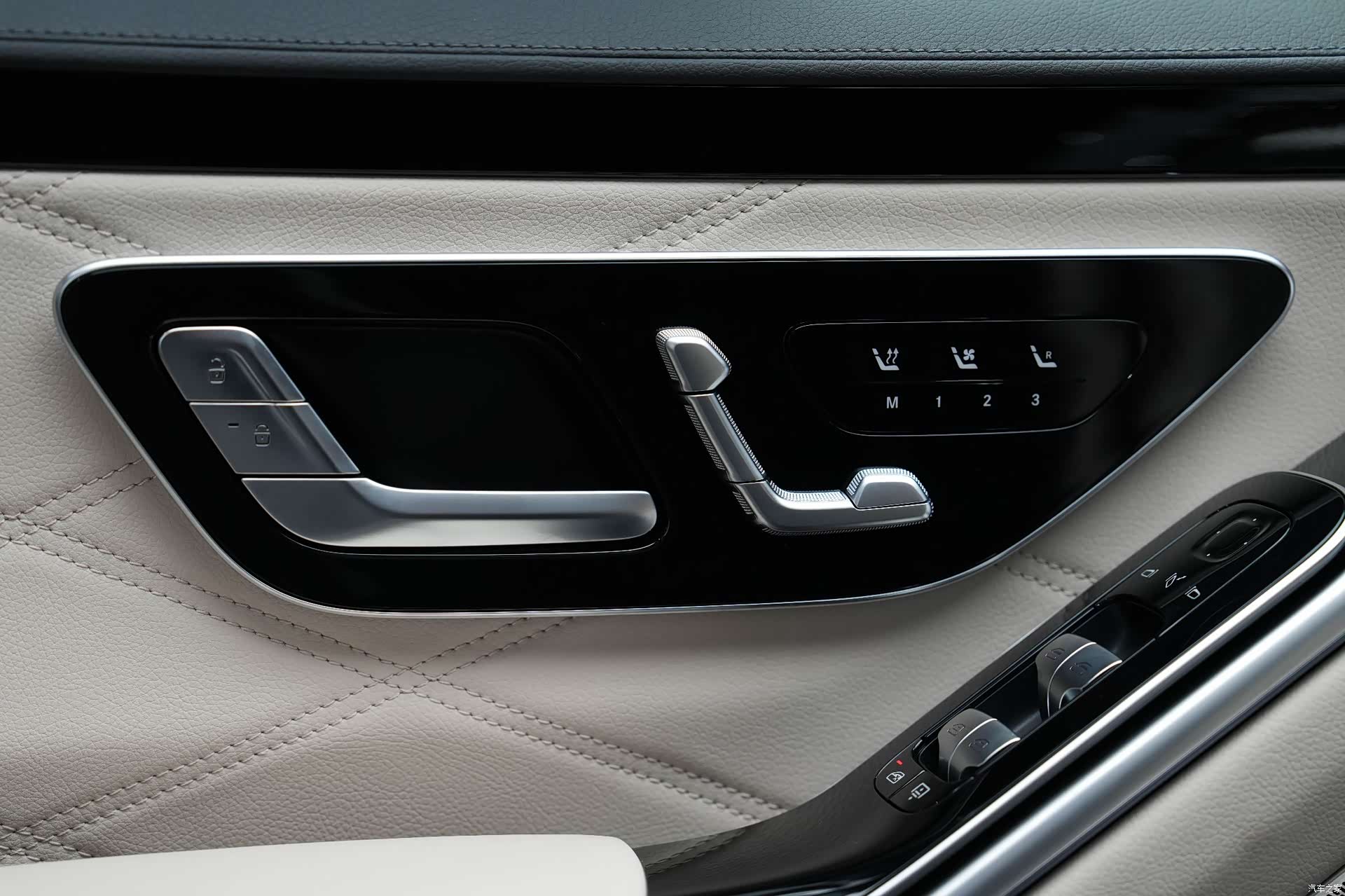 Maybach S-Class, 2026 14