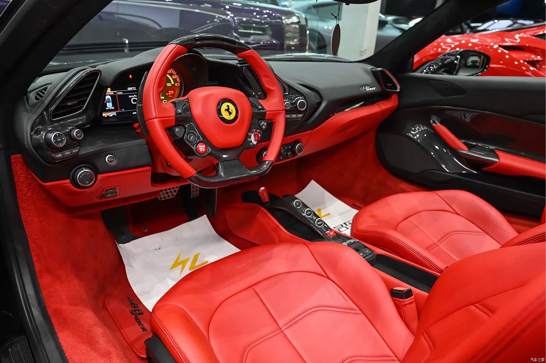 Ferrari 488, 2018 11