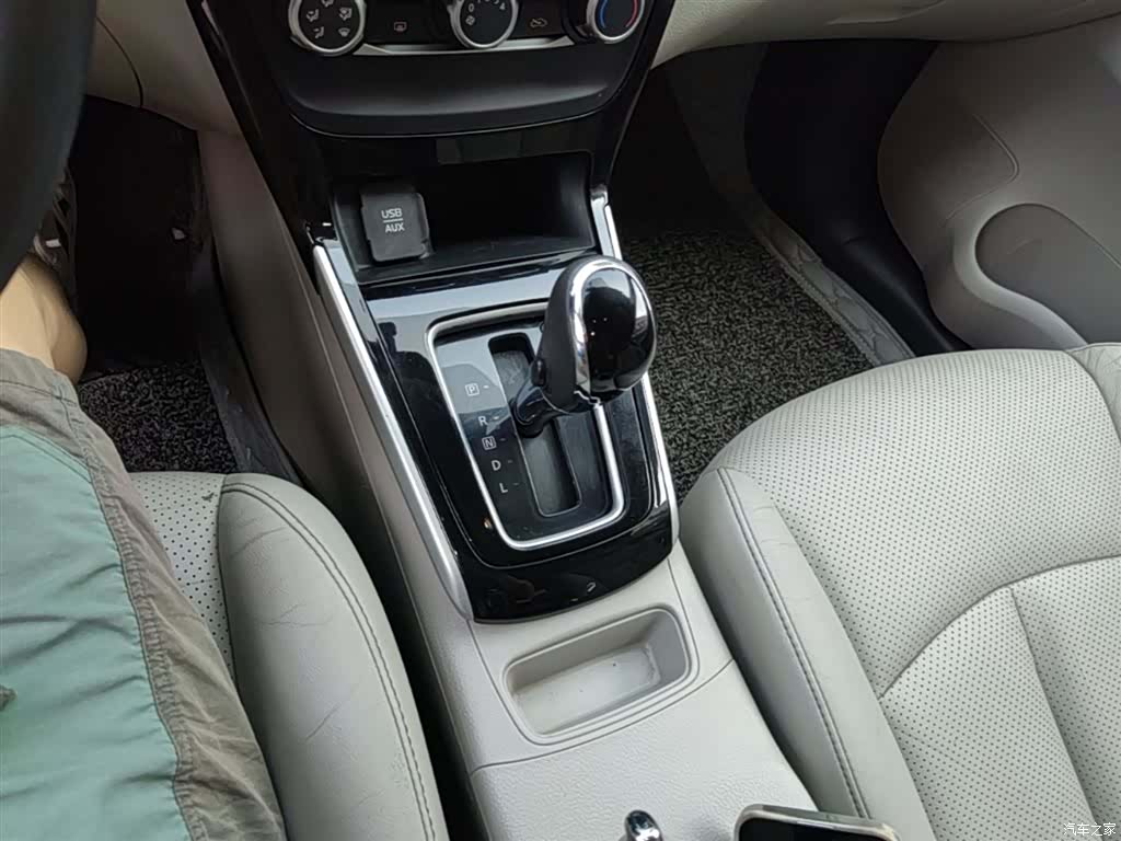 Nissan Sylphy, 2016 14