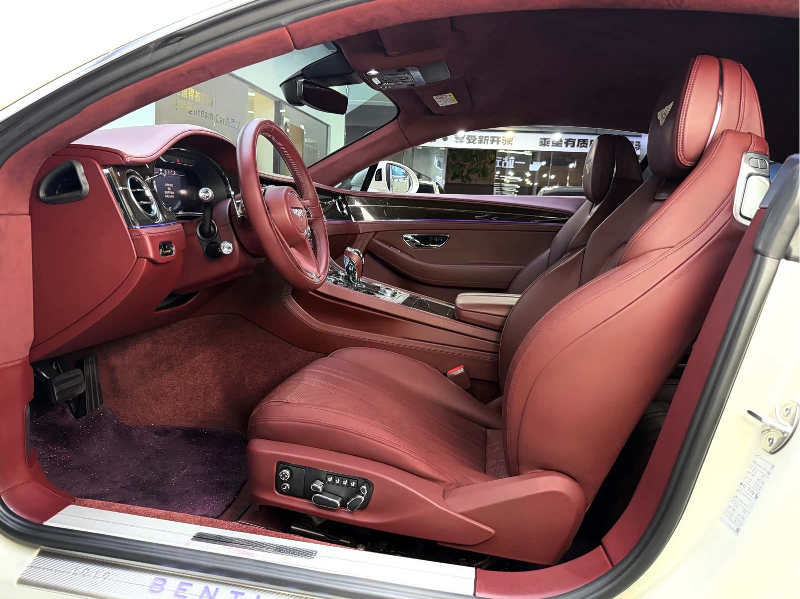 Bentley Continental GT, 2020 7