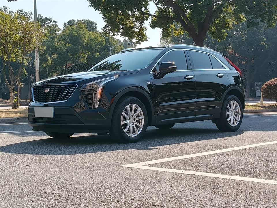 Cadillac XT4