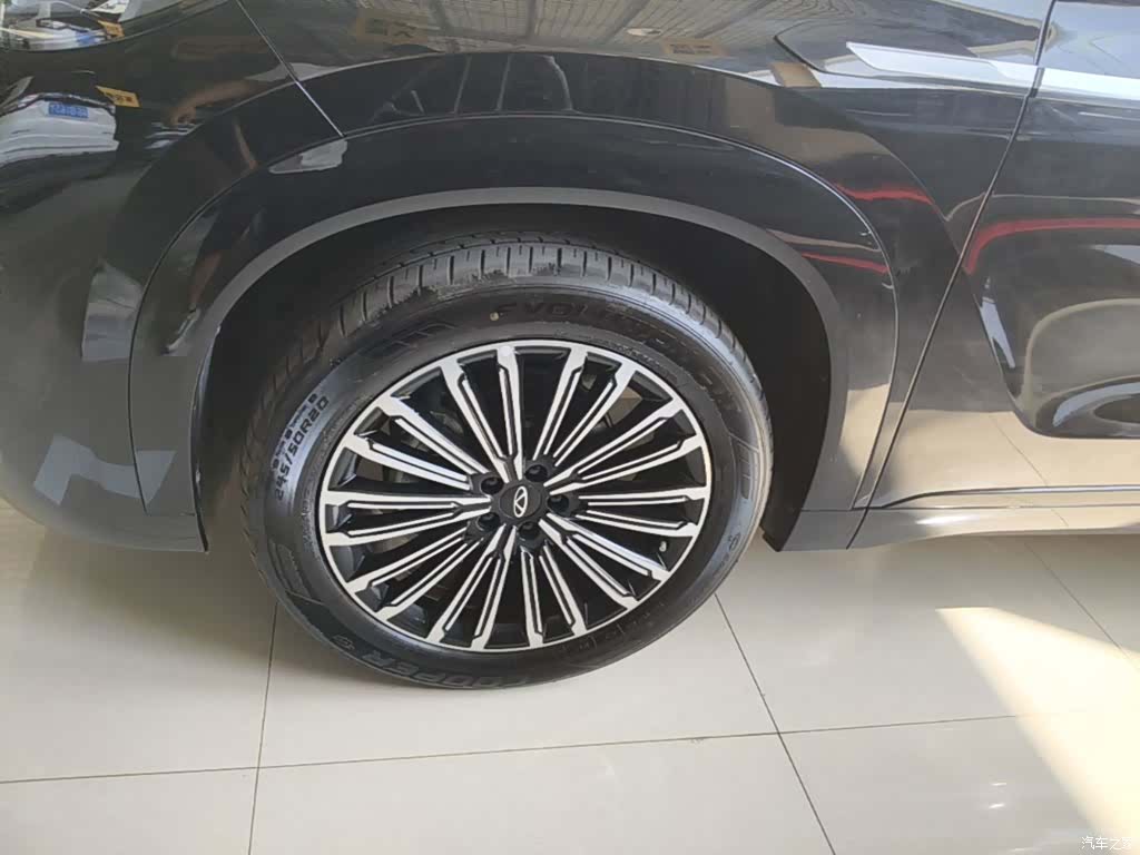 Chery Tiggo 9, 2025 23