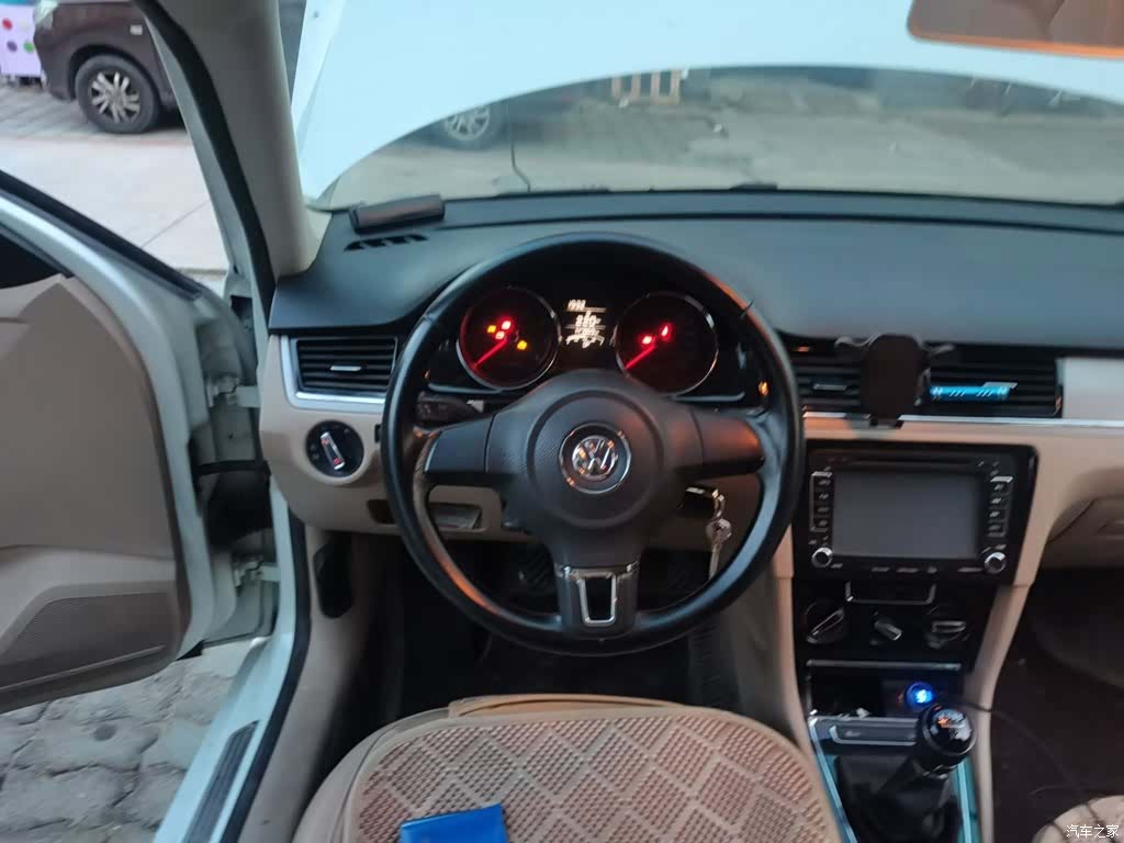 Volkswagen Bora, 2015 3