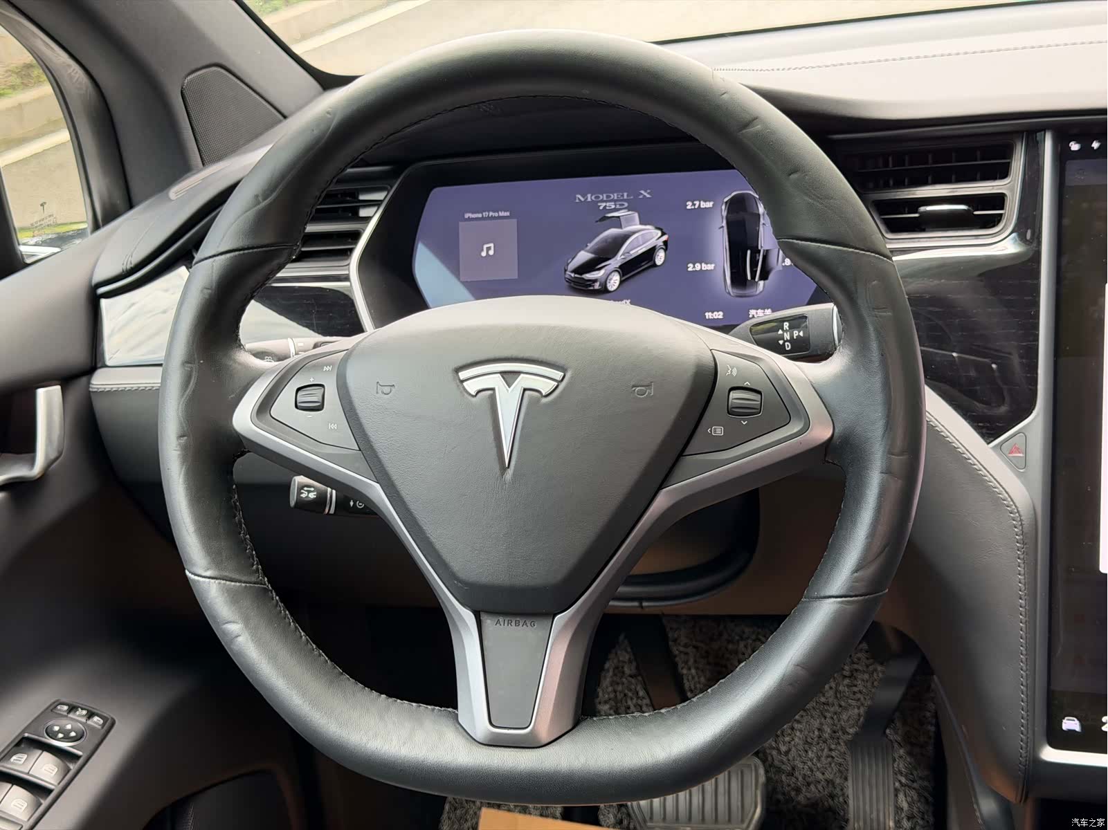 Tesla Model X, 2019 16