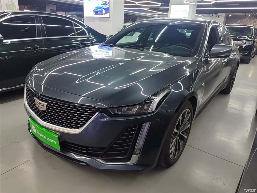 Cadillac CT5, 2022 2