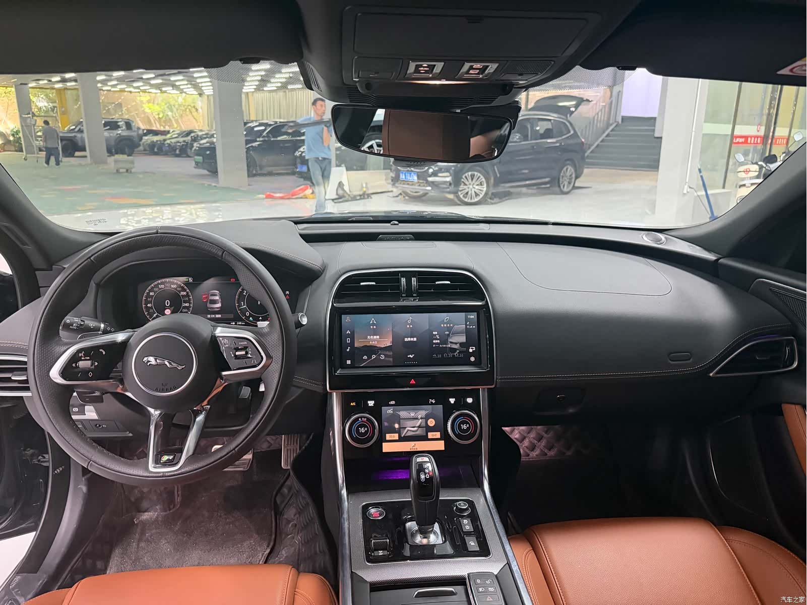 Land Rover XEL, 2023 все фото