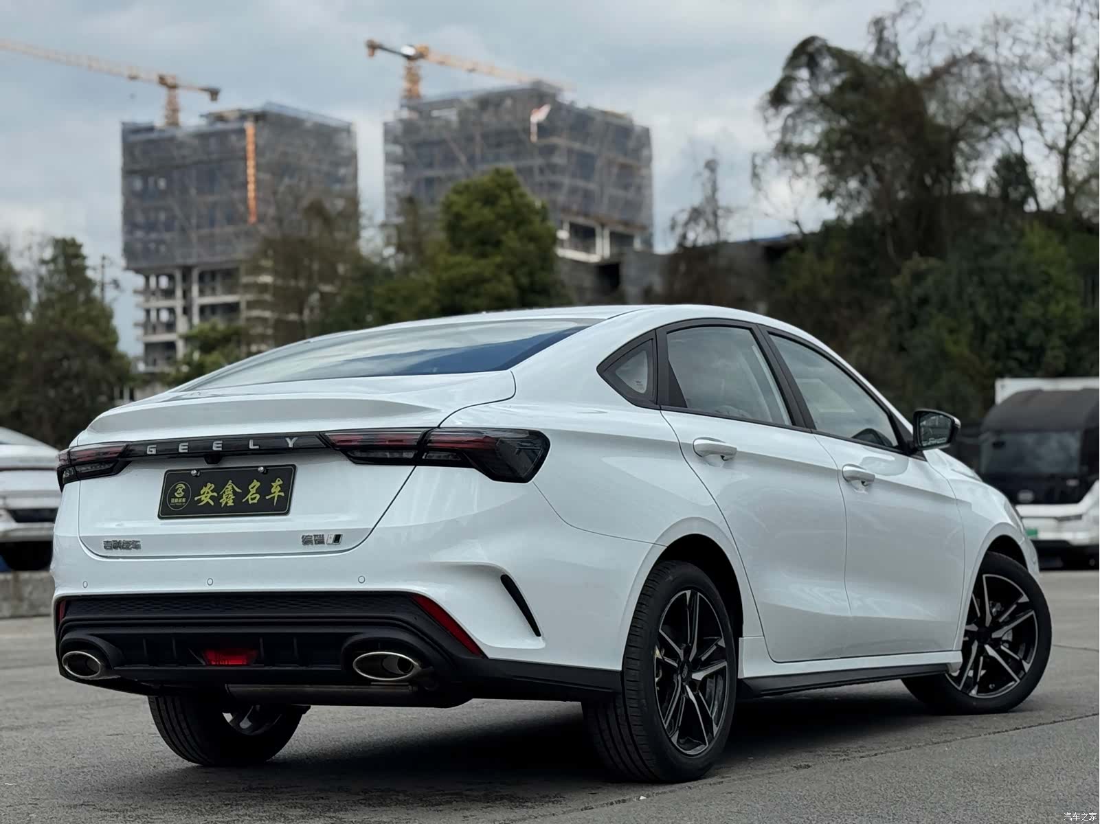 Geely Binray, 2026 все фото
