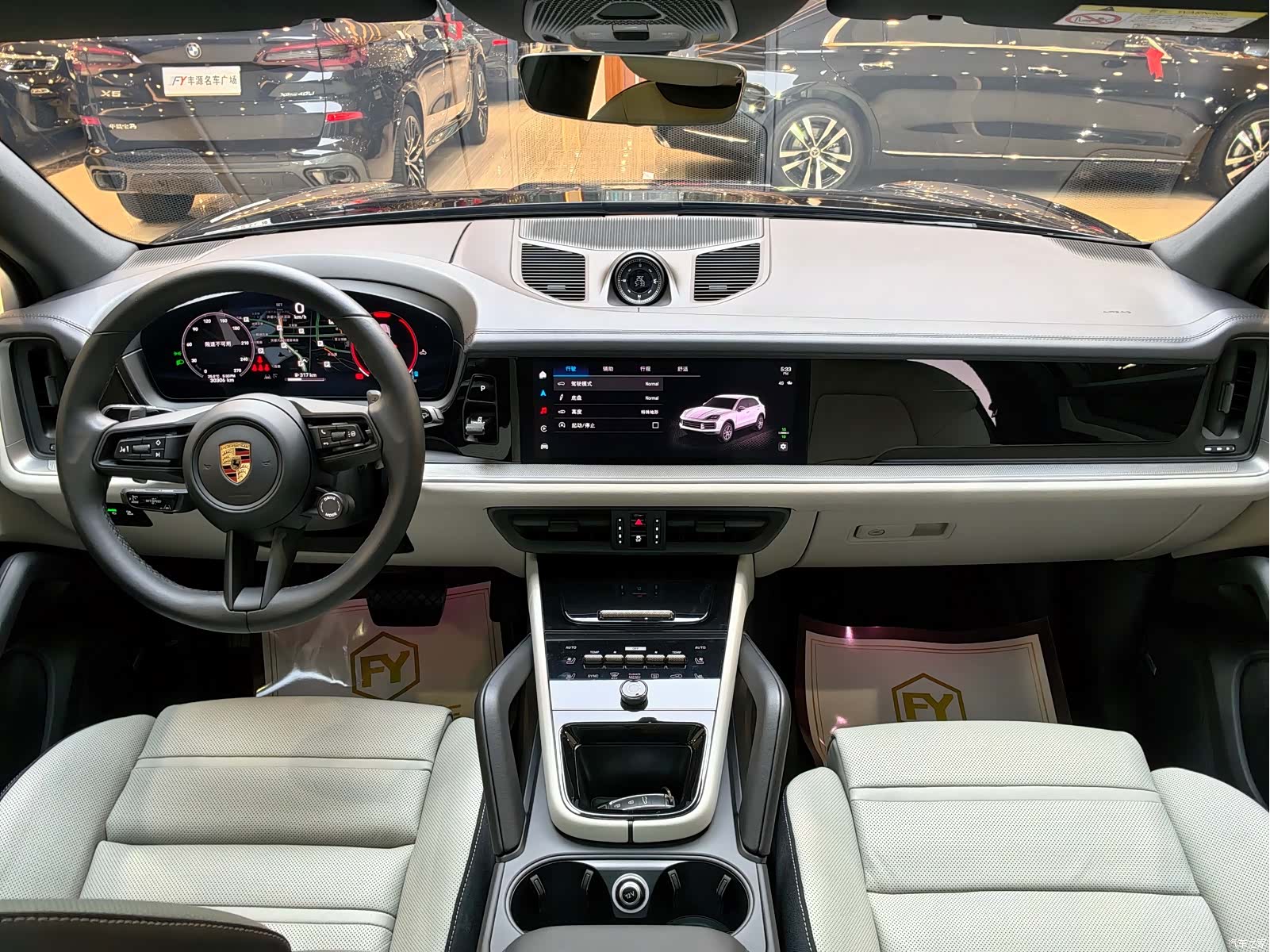 Porsche Cayenne, 2024 11