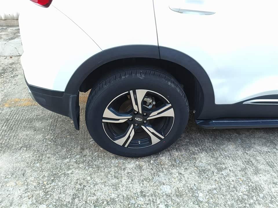 Chery Tiggo 5x Chery Tiggo 5x
