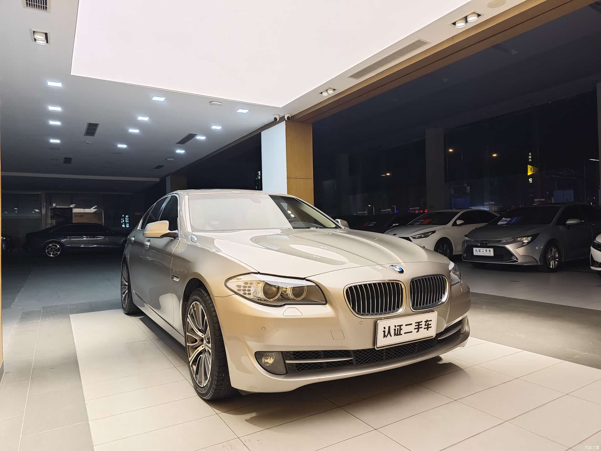 BMW 5 Series, 2013 все фото