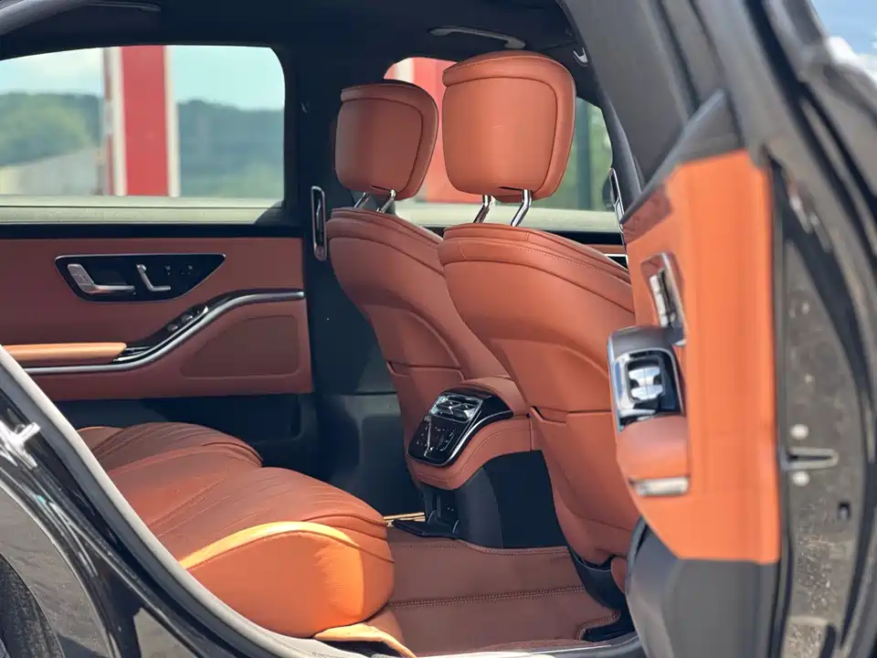 Mercedes-Benz S-class Mercedes-Benz S-class
