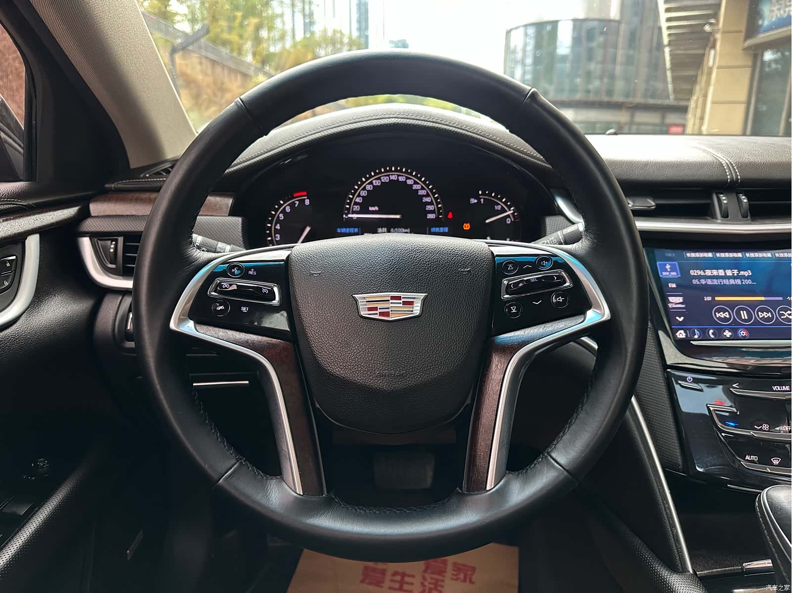 Cadillac XTS, 2018 17