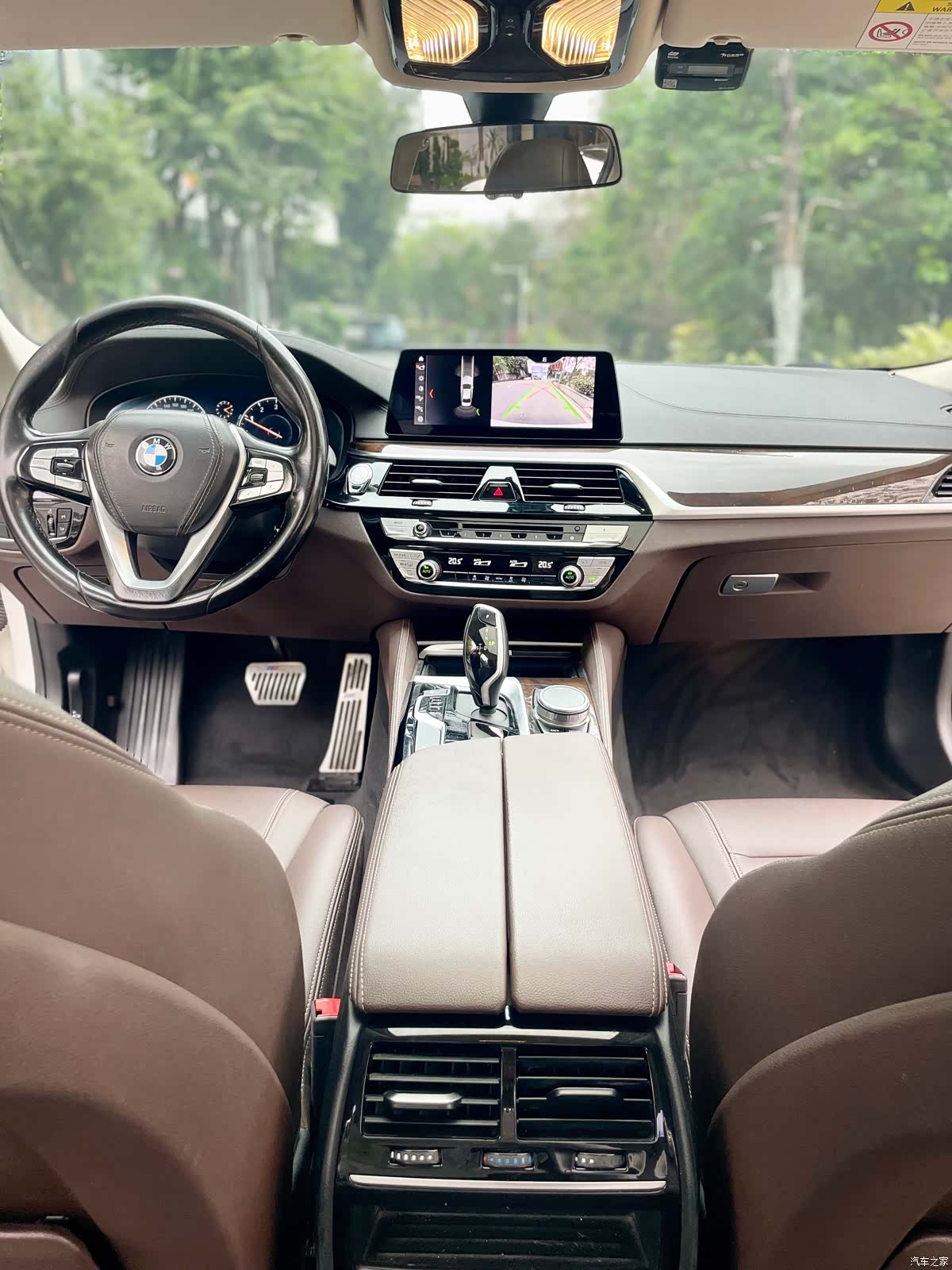 BMW 5 Series, 2019 39