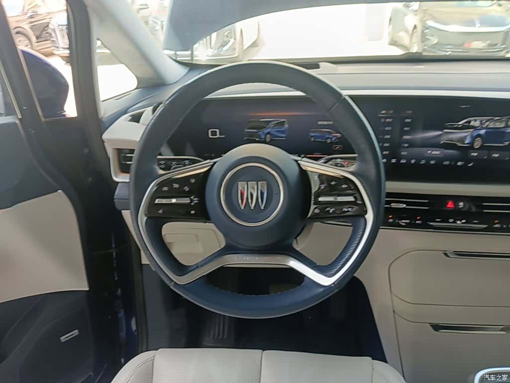 Buick Century, 2022 11