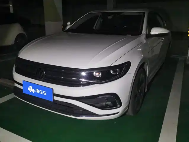 Volkswagen Bora 2025 — купить из Китая под заказ