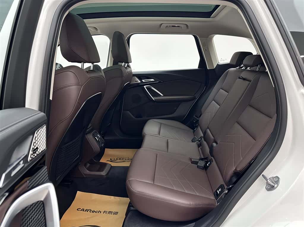 BMW X1, 2024 8