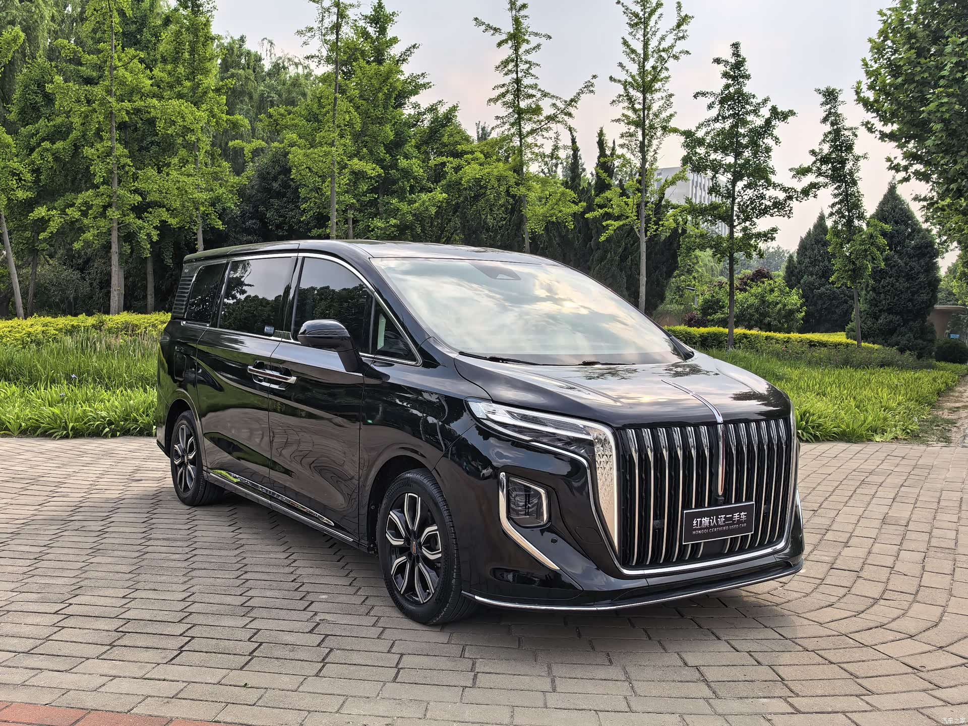 Hongqi HQ9, 2023 3