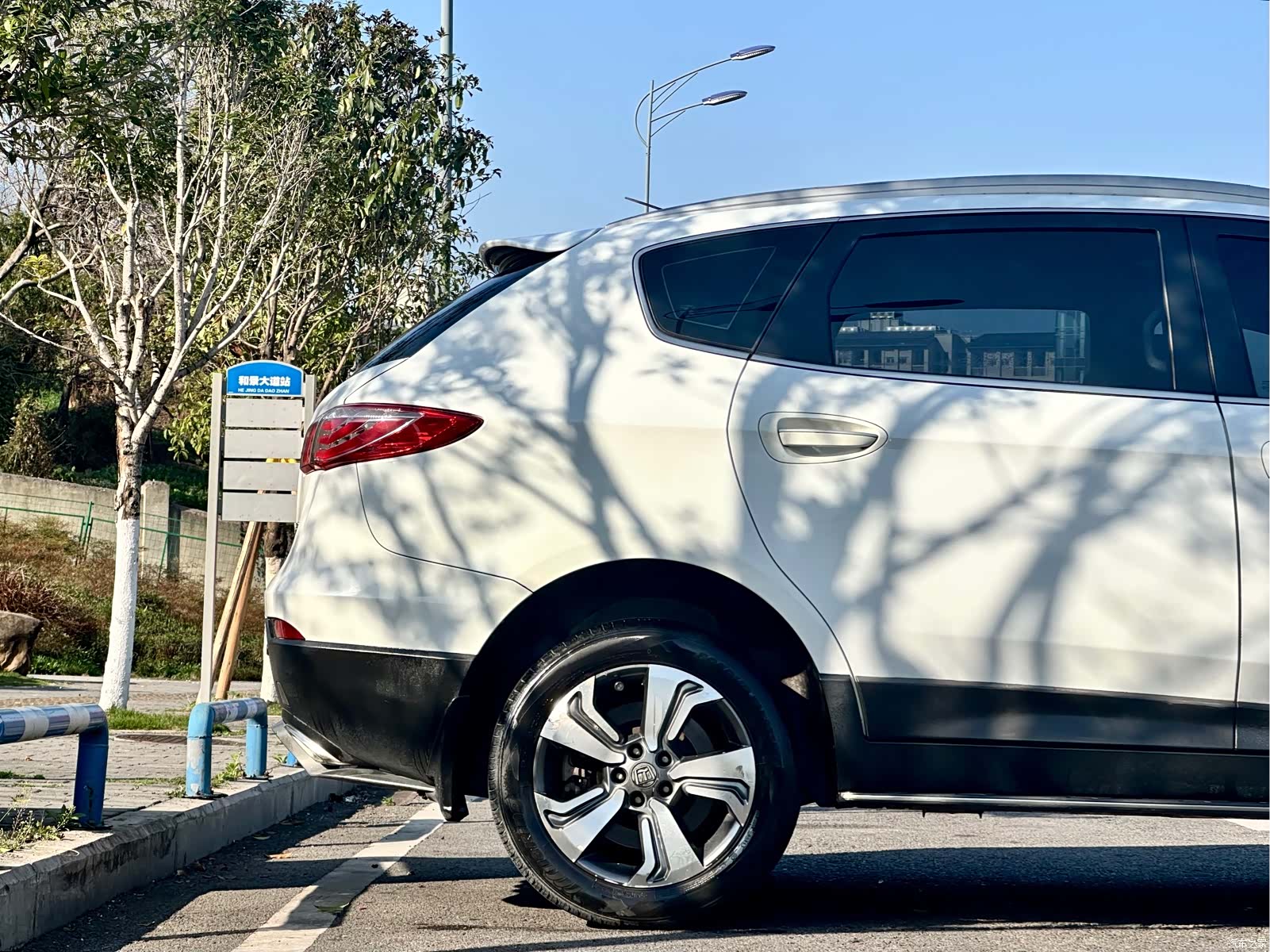 DongFeng 7, 2017 все фото