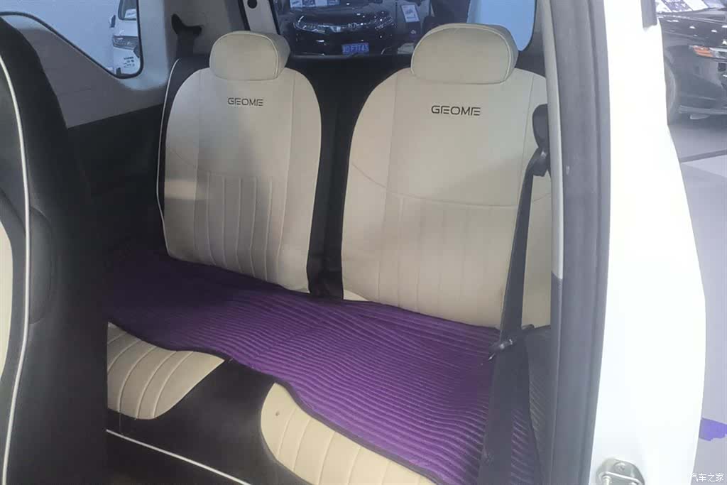 Geely Panda, 2023 11
