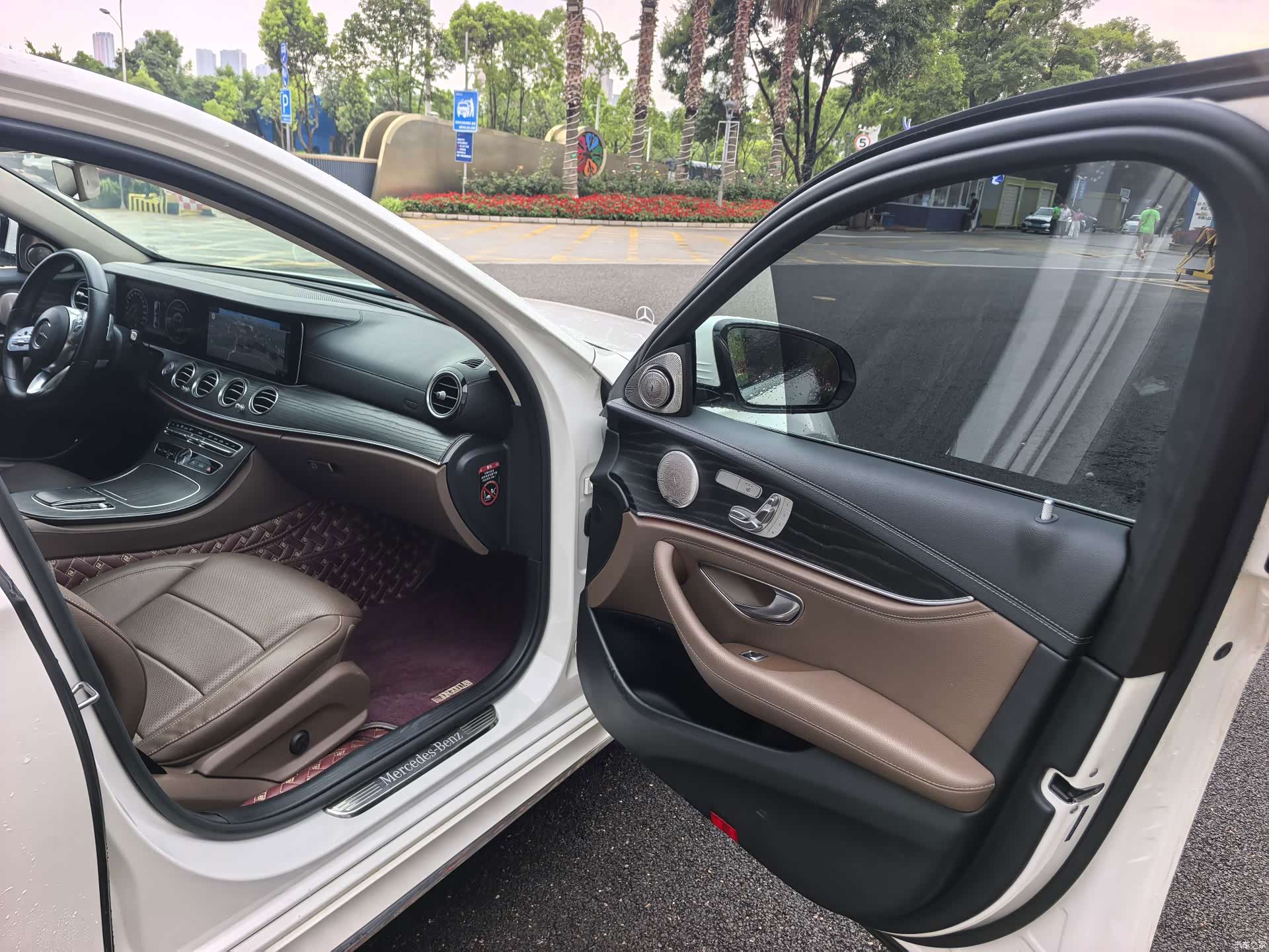 Mercedes-Benz E-Class, 2019 9