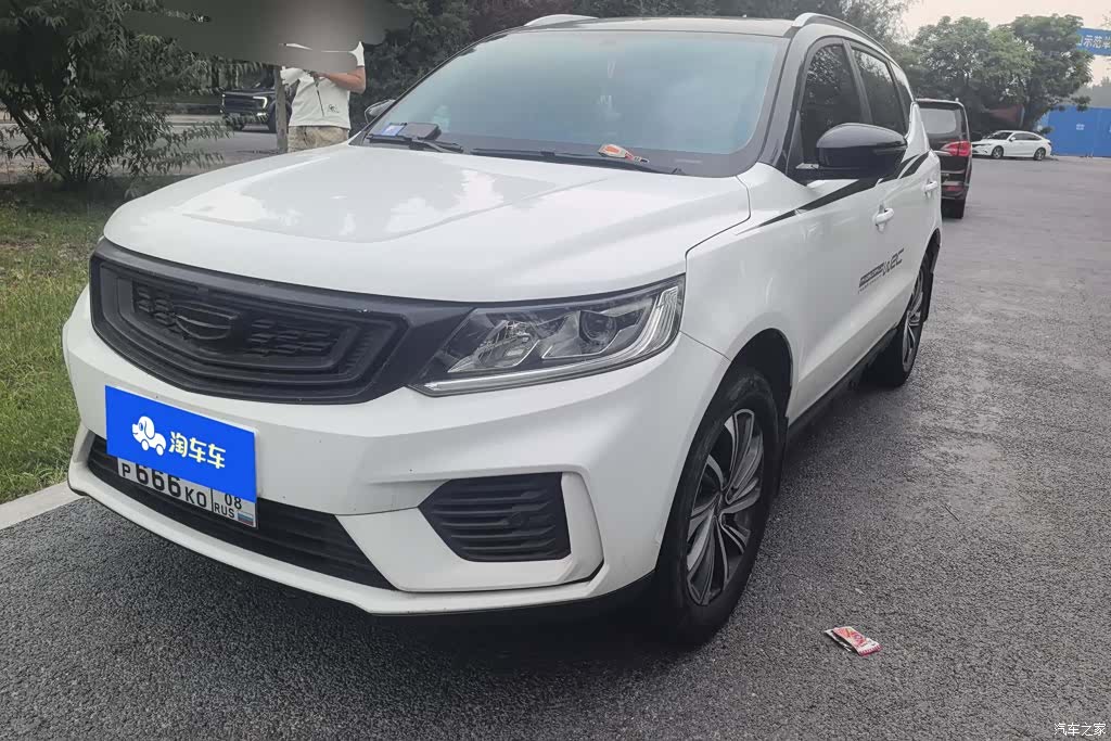 Geely X6, 2020 1