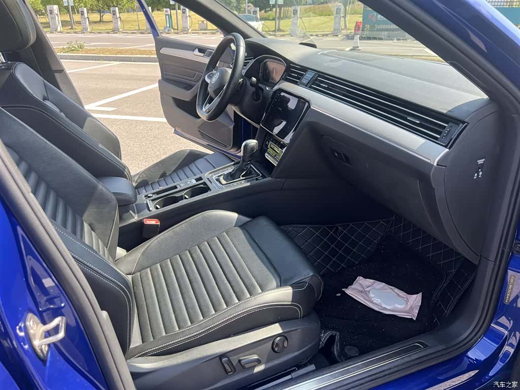 Volkswagen Variant, 2022 13