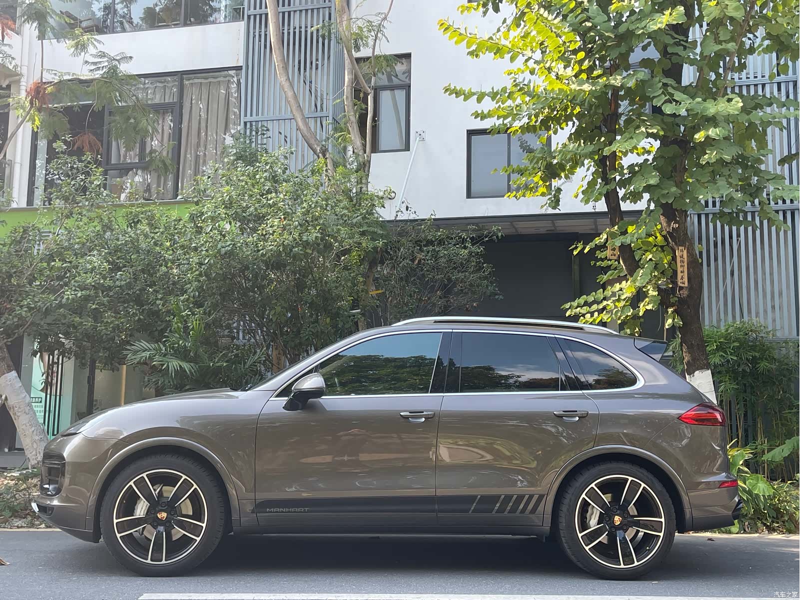 Porsche Cayenne, 2015 9
