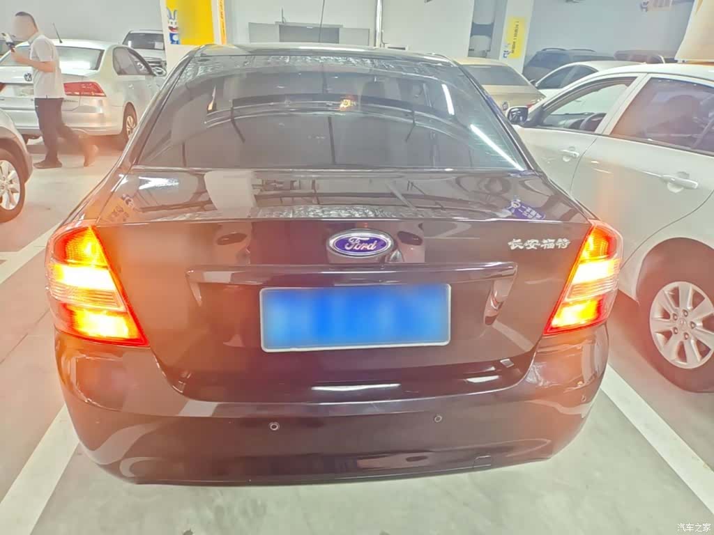 Ford Focus, 2014 6