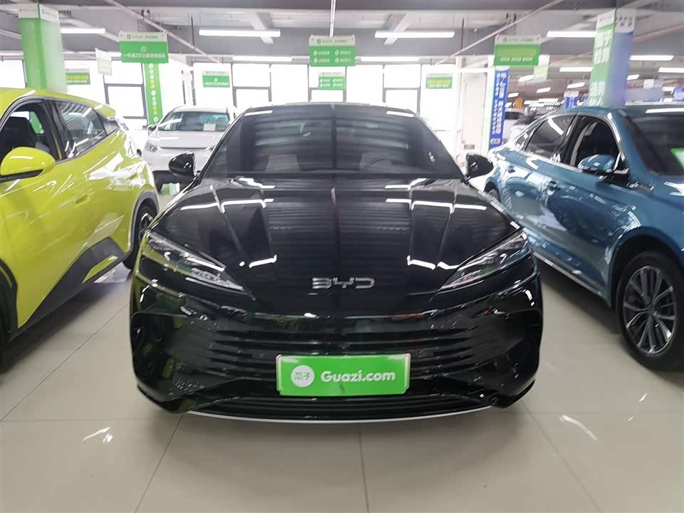 BYD Seal 07 DM-i BYD Seal 07 DM-i