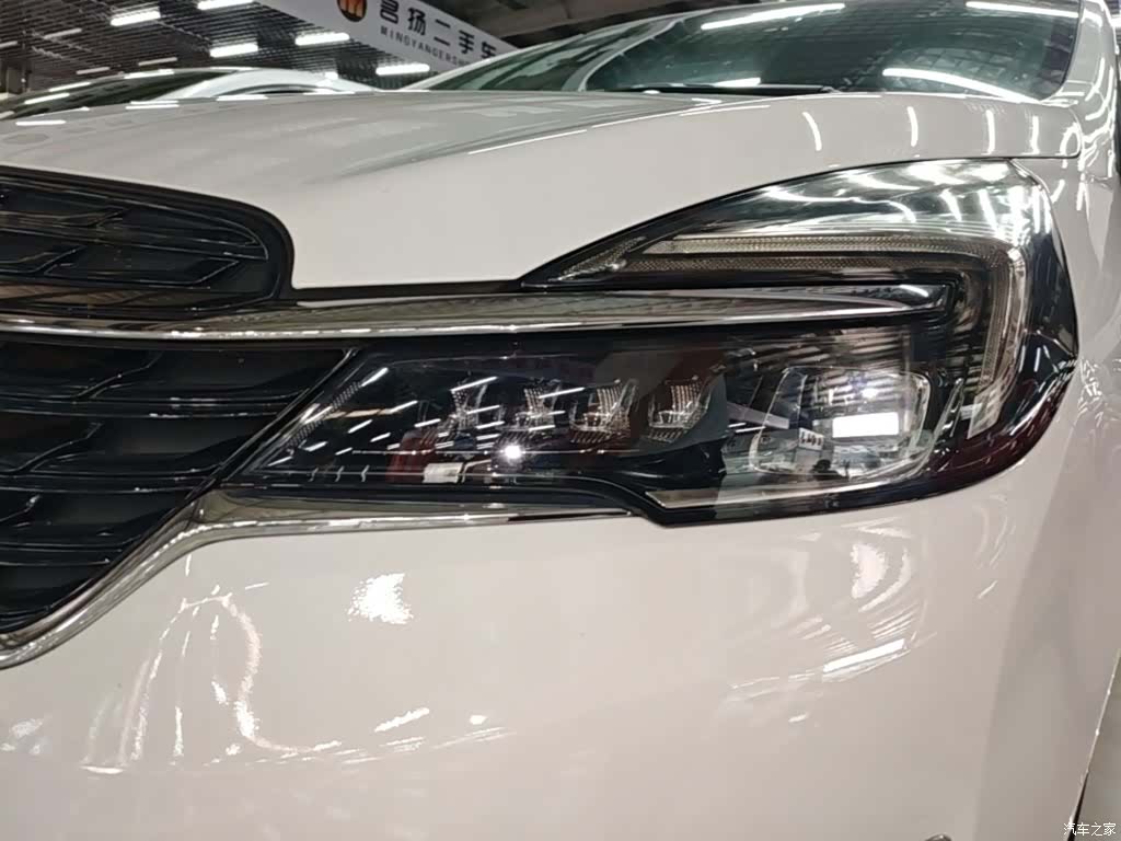 Buick GL8, 2021 24