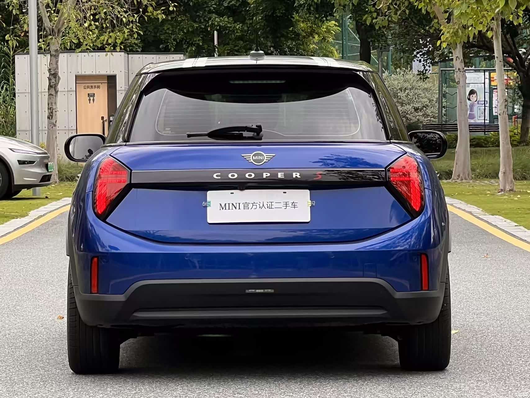 Mini Cooper, 2024 6