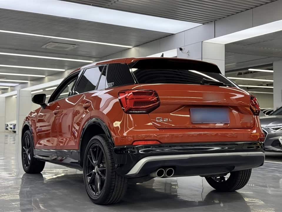 Audi Q2L Audi Q2L