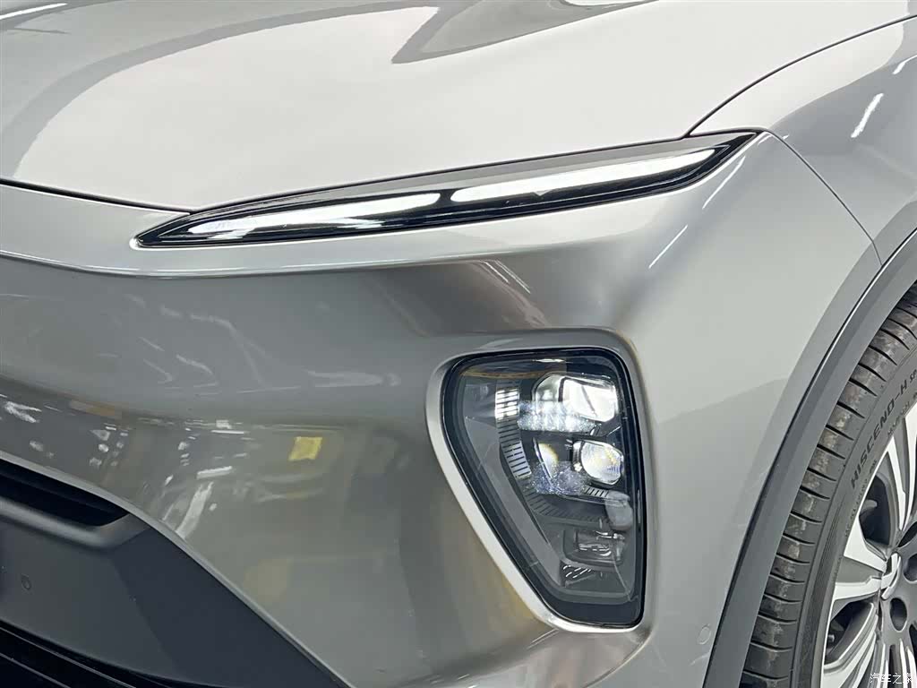 NIO ES8, 2024 9