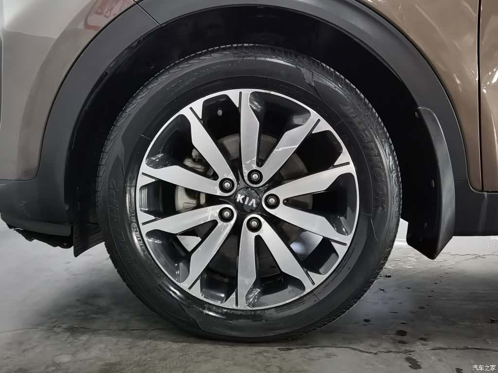 Kia KX5, 2016 17