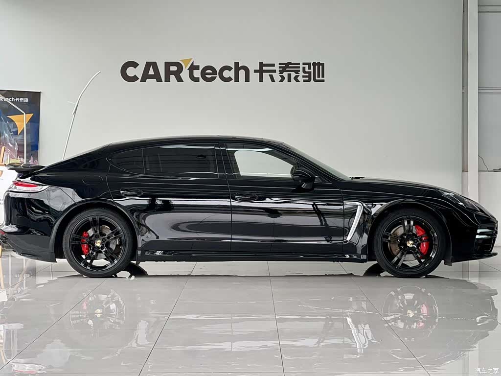 Porsche Panamera, 2015 4