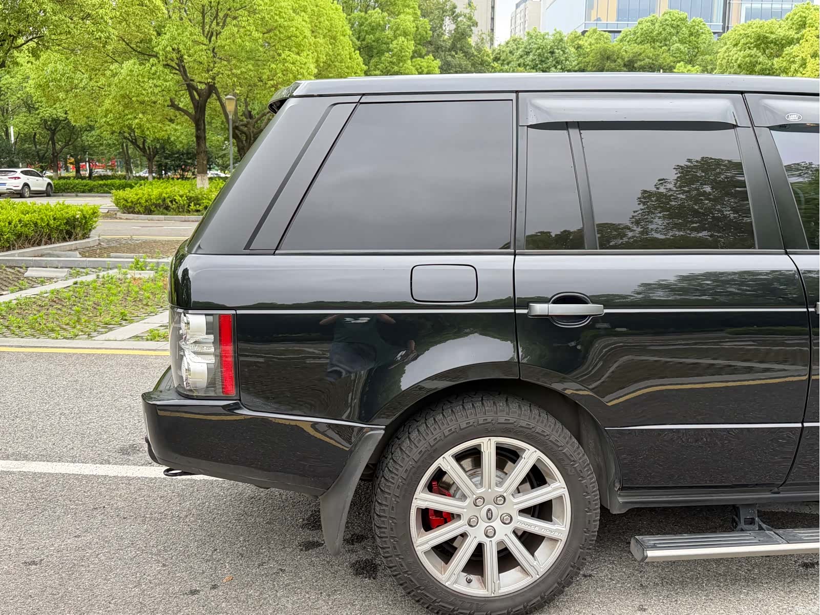 Land Rover Range Rover, 2011 15