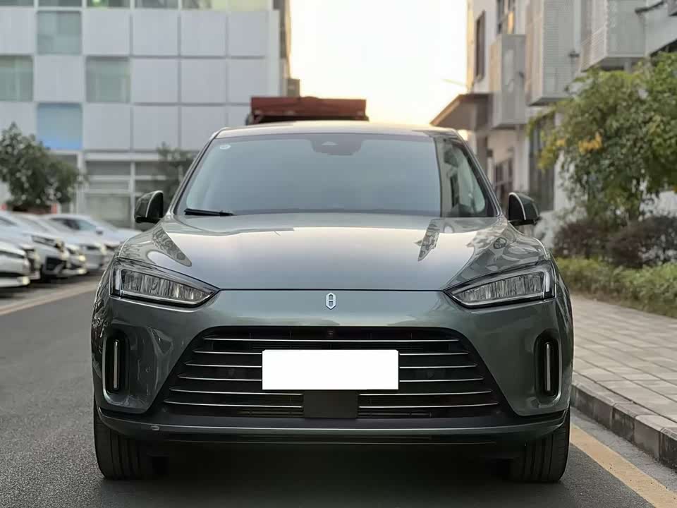 AITO Ask the world M5