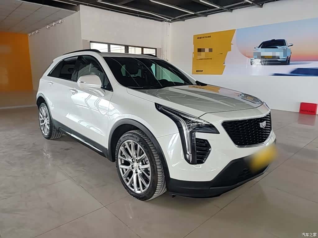 Cadillac XT4, 2023 4