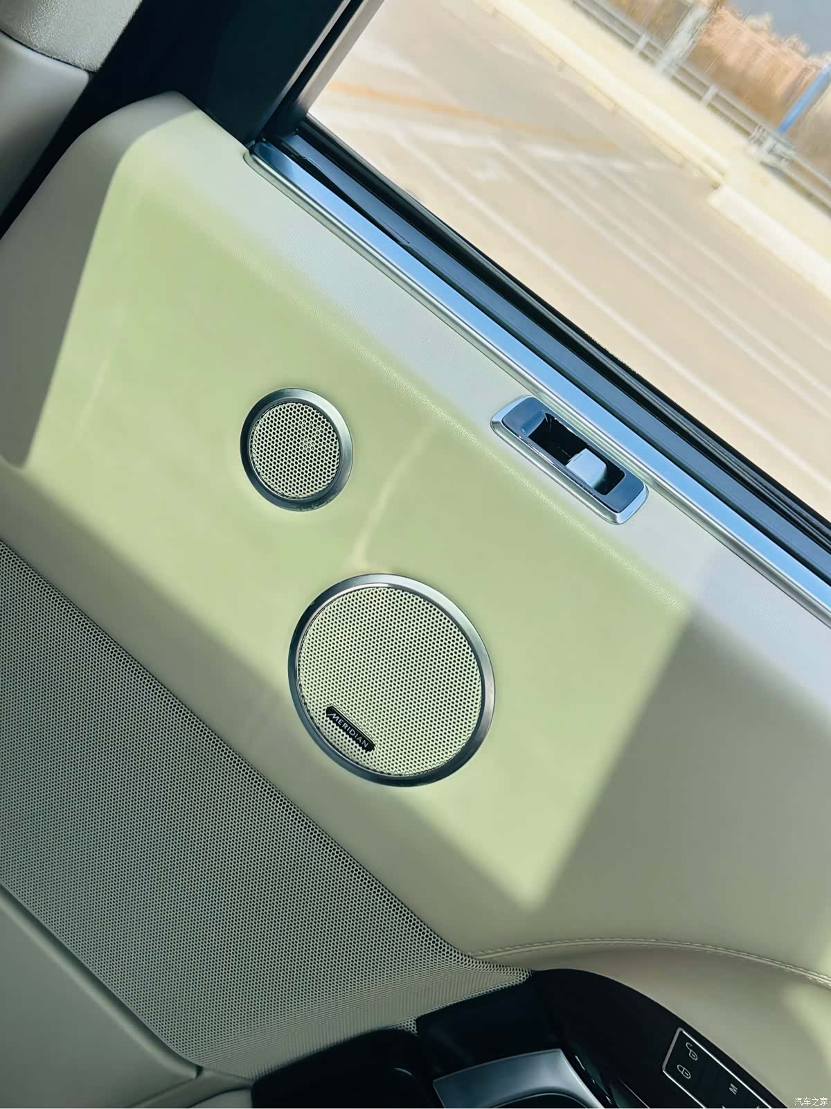 Land Rover Range Rover, 2016 28