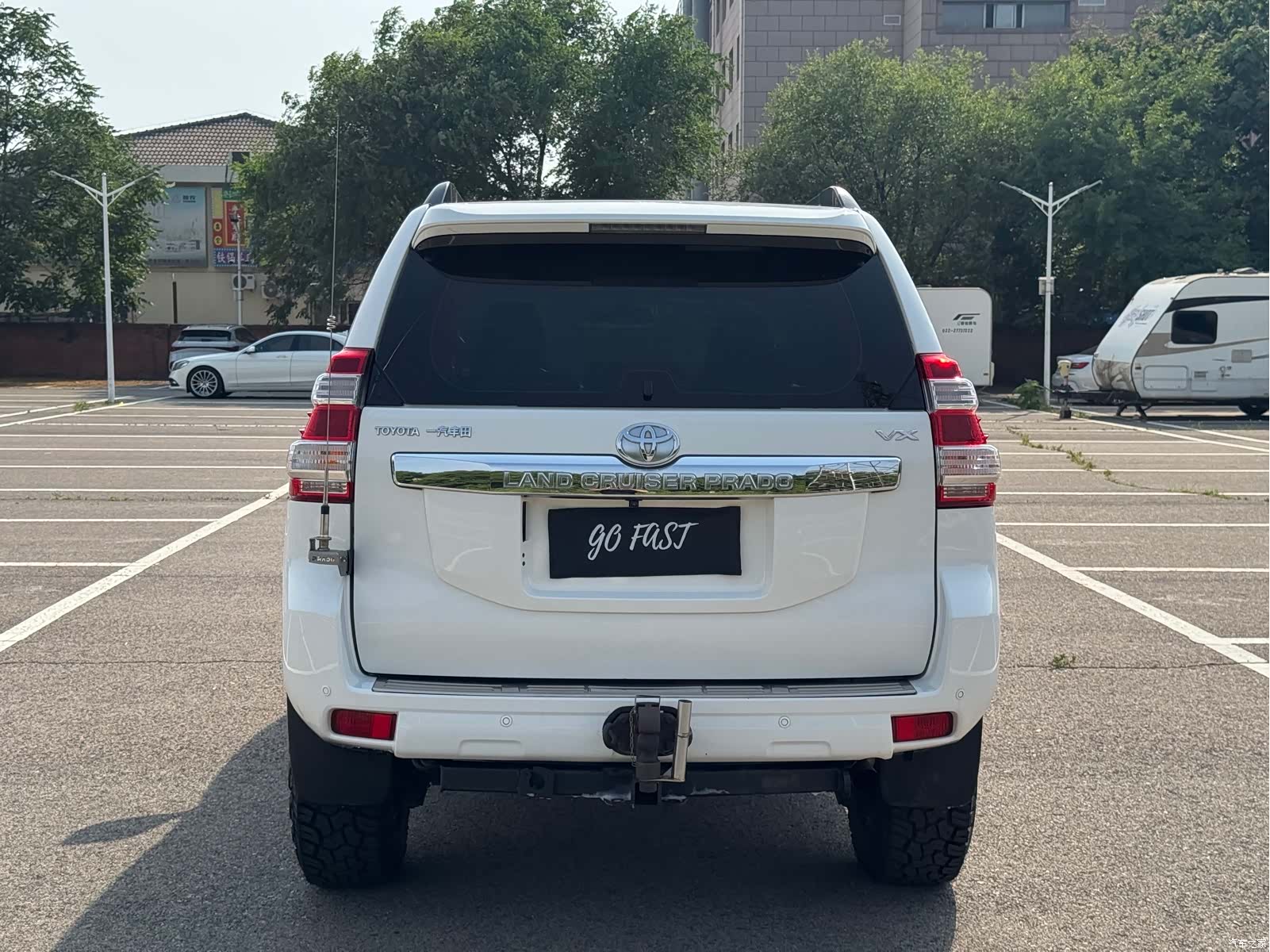 Toyota Prado, 2014 4