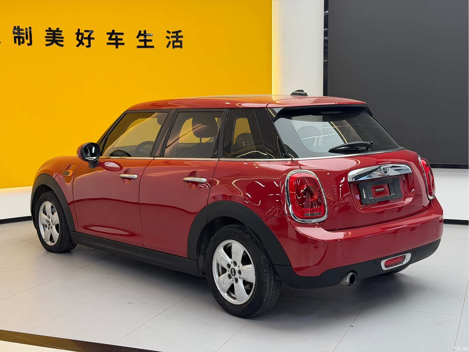 Mini ONE, 2016 13